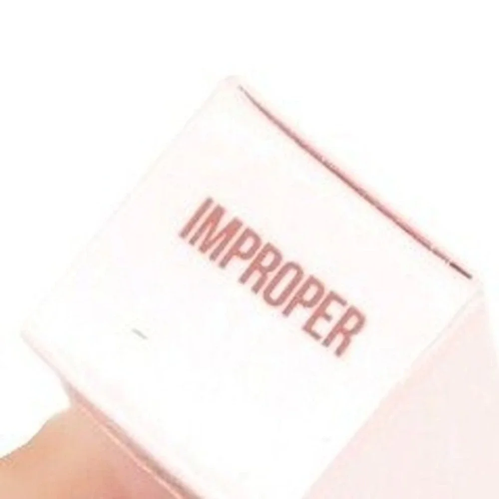 Jeffree Star - Supreme Gloss - Improper - 5.10‎ ml / .172 oz